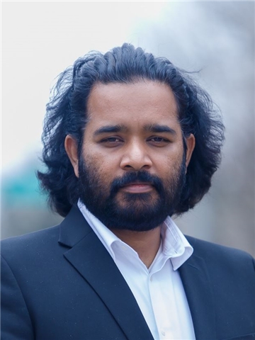Broker Photo