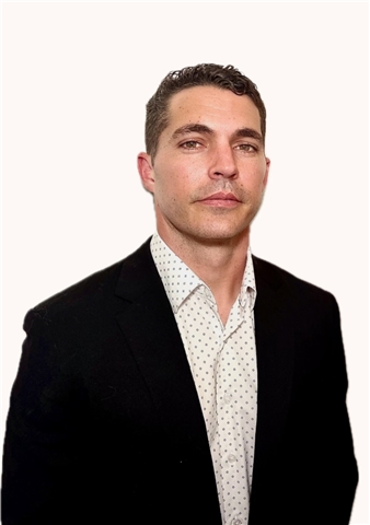 Broker Profile Photo