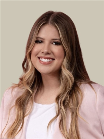 Broker Profile Photo