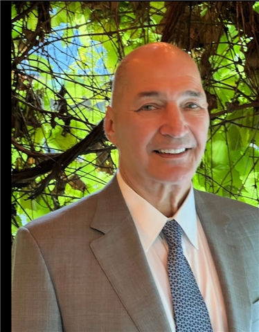 Broker Profile Photo