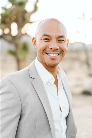 Broker Profile Photo