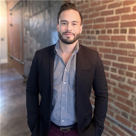 Broker Profile Photo