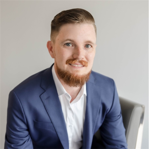 Broker Profile Photo
