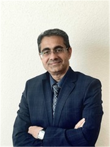 Broker Photo