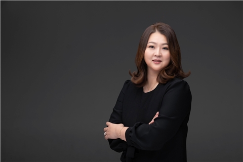 Broker Profile Photo