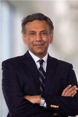 Broker Photo