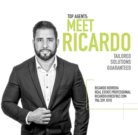 Broker Profile Photo