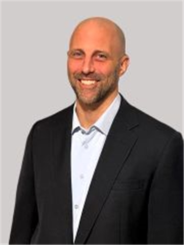 Broker Profile Photo