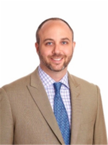 Broker Profile Photo