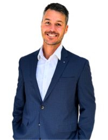 Broker Profile Photo