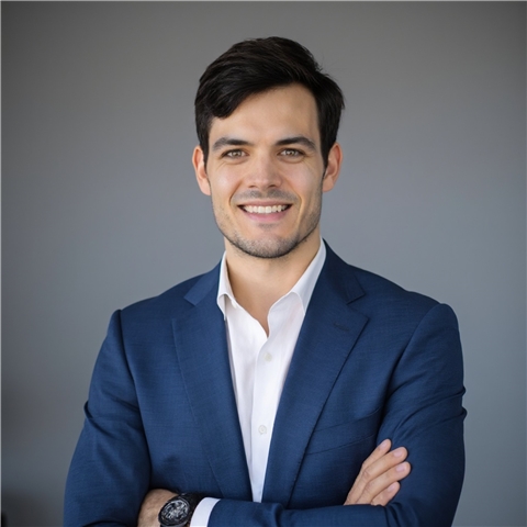 Broker Profile Photo