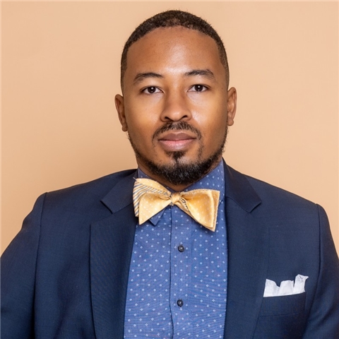 Broker Profile Photo