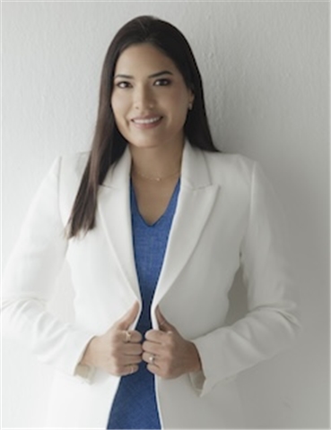 Broker Profile Photo