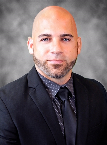 Broker Profile Photo