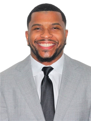 Broker Profile Photo