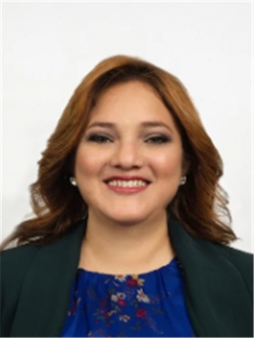 Broker Profile Photo