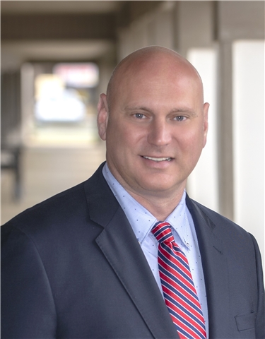 Broker Profile Photo
