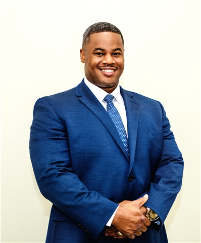 Broker Profile Photo