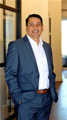 Broker Profile Photo