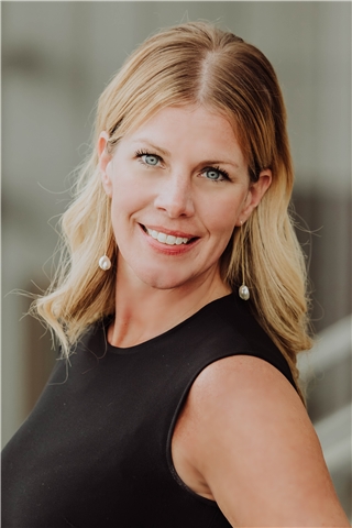 Broker Profile Photo