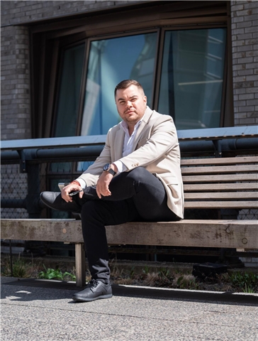 Broker Profile Photo