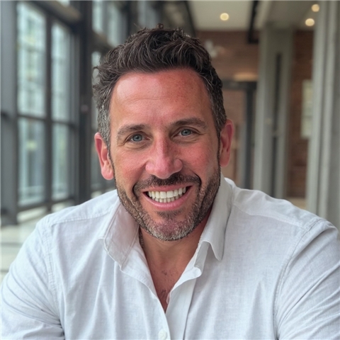 Broker Profile Photo