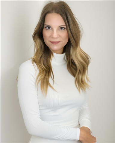 Broker Profile Photo