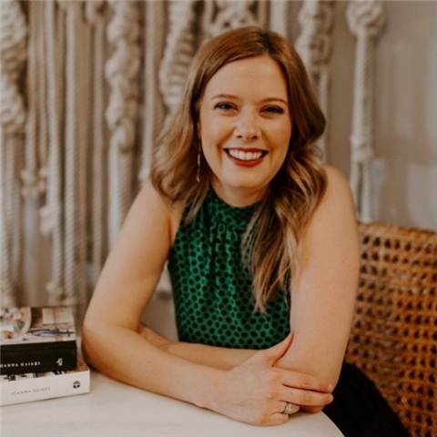 Broker Profile Photo