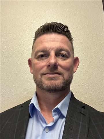 Broker Profile Photo