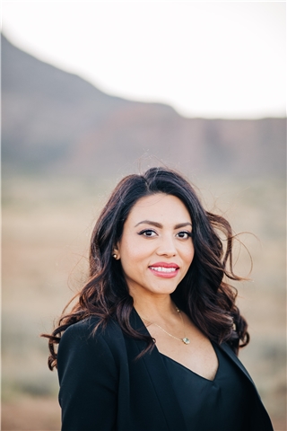 Broker Profile Photo