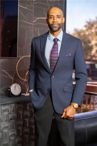 Broker Profile Photo