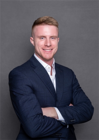 Broker Profile Photo