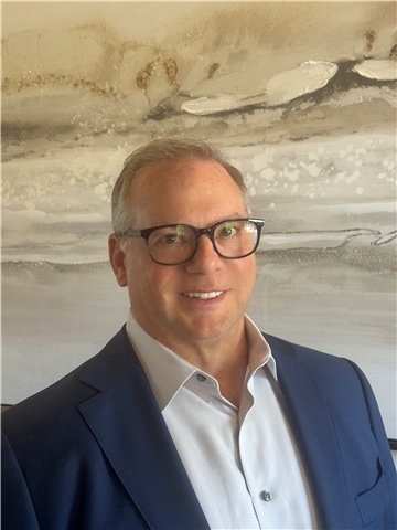 Broker Profile Photo