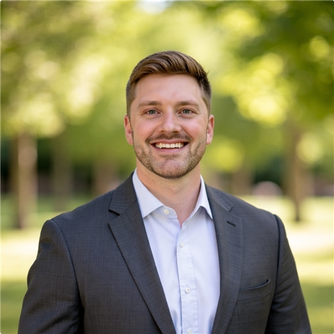 Photo of Cameron Clark