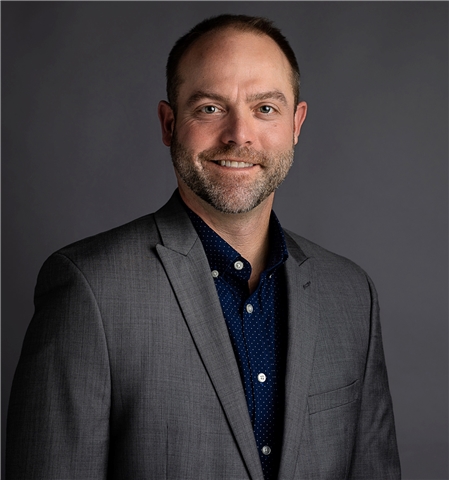 Broker Profile Photo
