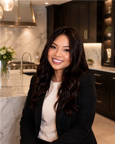 Broker Photo