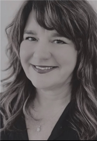Broker Profile Photo