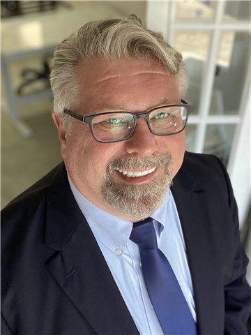Broker Profile Photo