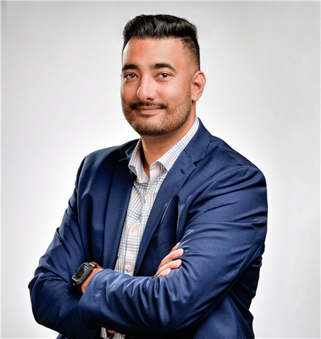 Broker Profile Photo