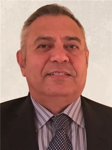 Broker Profile Photo