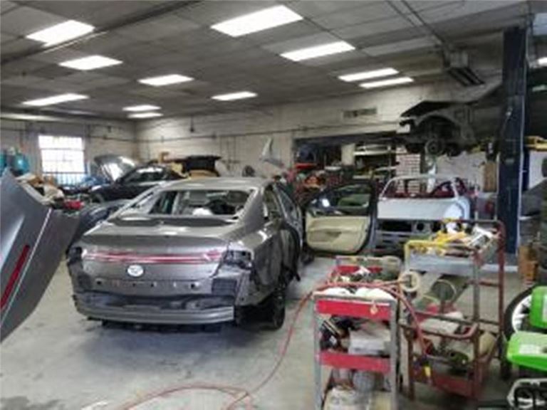Auto Collision Shop28742 in Suffolk County, New York BizBuySell