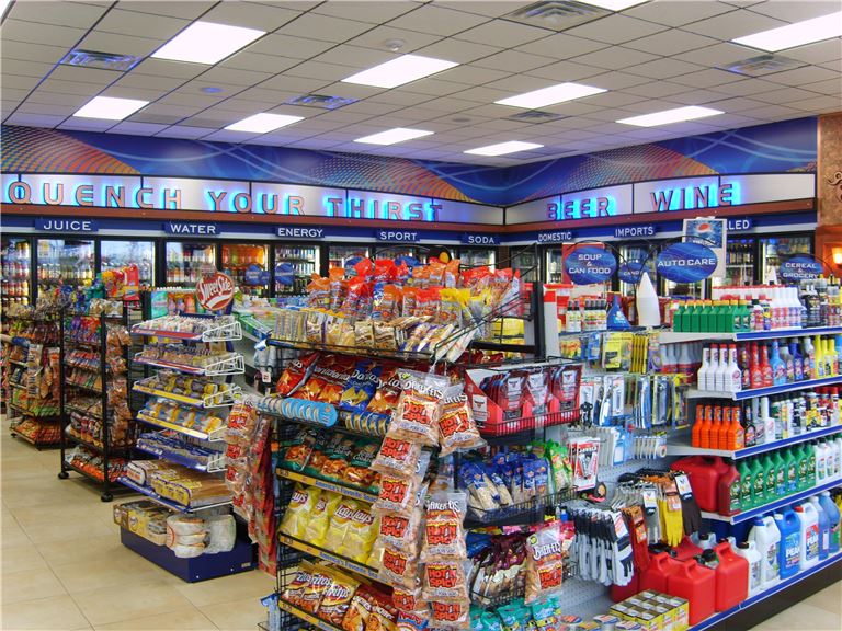 MN Lakes Country Convenience Store with Gas, Deli & Car Wash in Becker