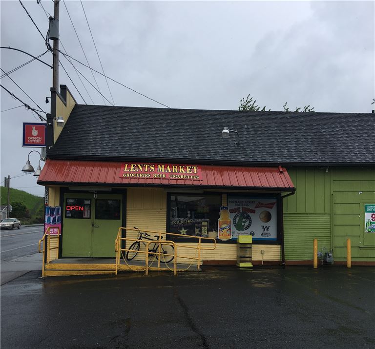 LONG TERM NEIGHBORHOOD convenience store for sale!in Portland, Oregon