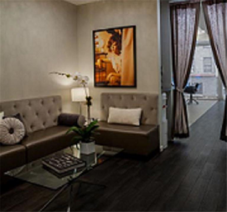 Prestigious Midtown Salon: Couture- Possible Partnership