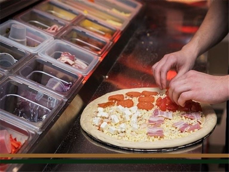 High Volume Pizza and Italian Restaurant in Orange County, Florida