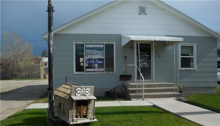 822 East Aultman Street