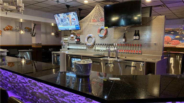 Fire sale! Great seafood restaurant opportunity with great condition