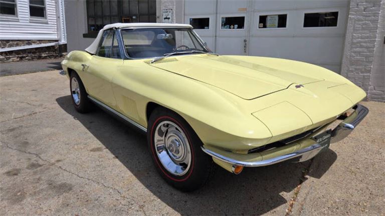 Exciting Antique/Classic Car Dealership