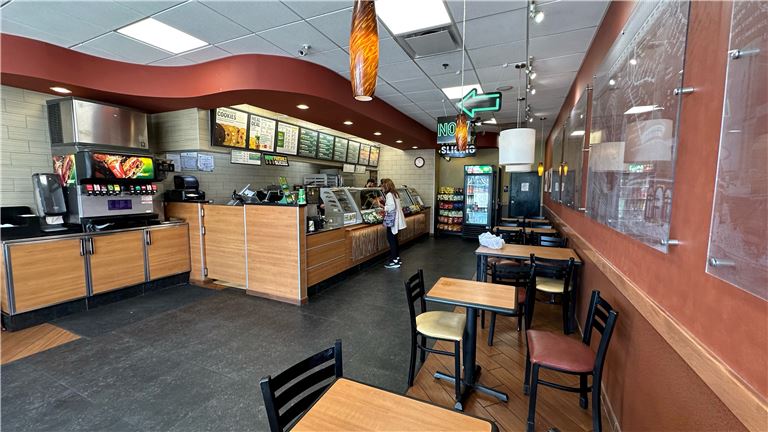 Very High Volume Sub#1 Franchise For Sale In South Loop