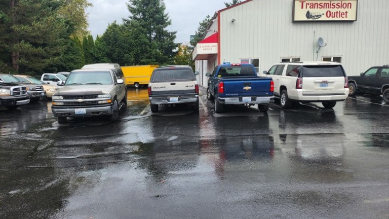 Transmission Repair Shop in Burl, WA - $350K - 33 Years Established, 4-Bay Facility